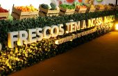 Letras suspensas sobre estrutura personalizada Letras suspensas sobre estrutura personalizada
